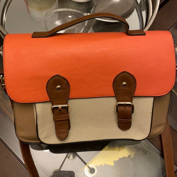 JustFab crossbody purse - Picture 1 of 3